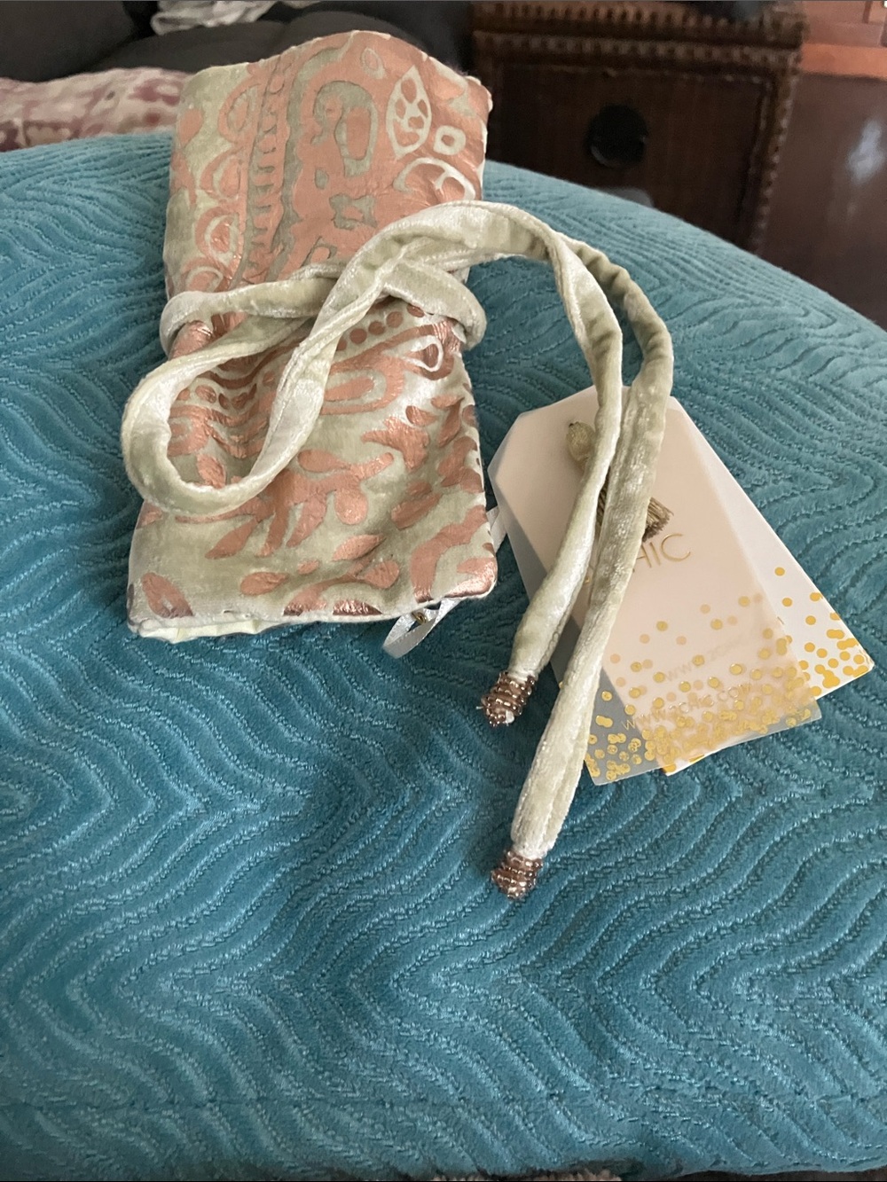 chic Velvet Drawstring Jewelry Pouch in Mint Green and Rose Gold